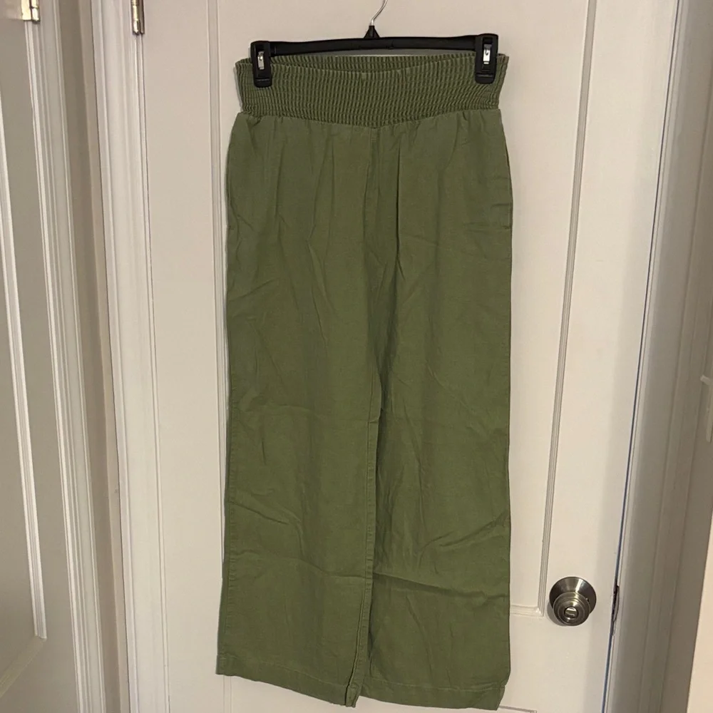 Love Tree Sage Green Textured Pants - Picture 1 of 4